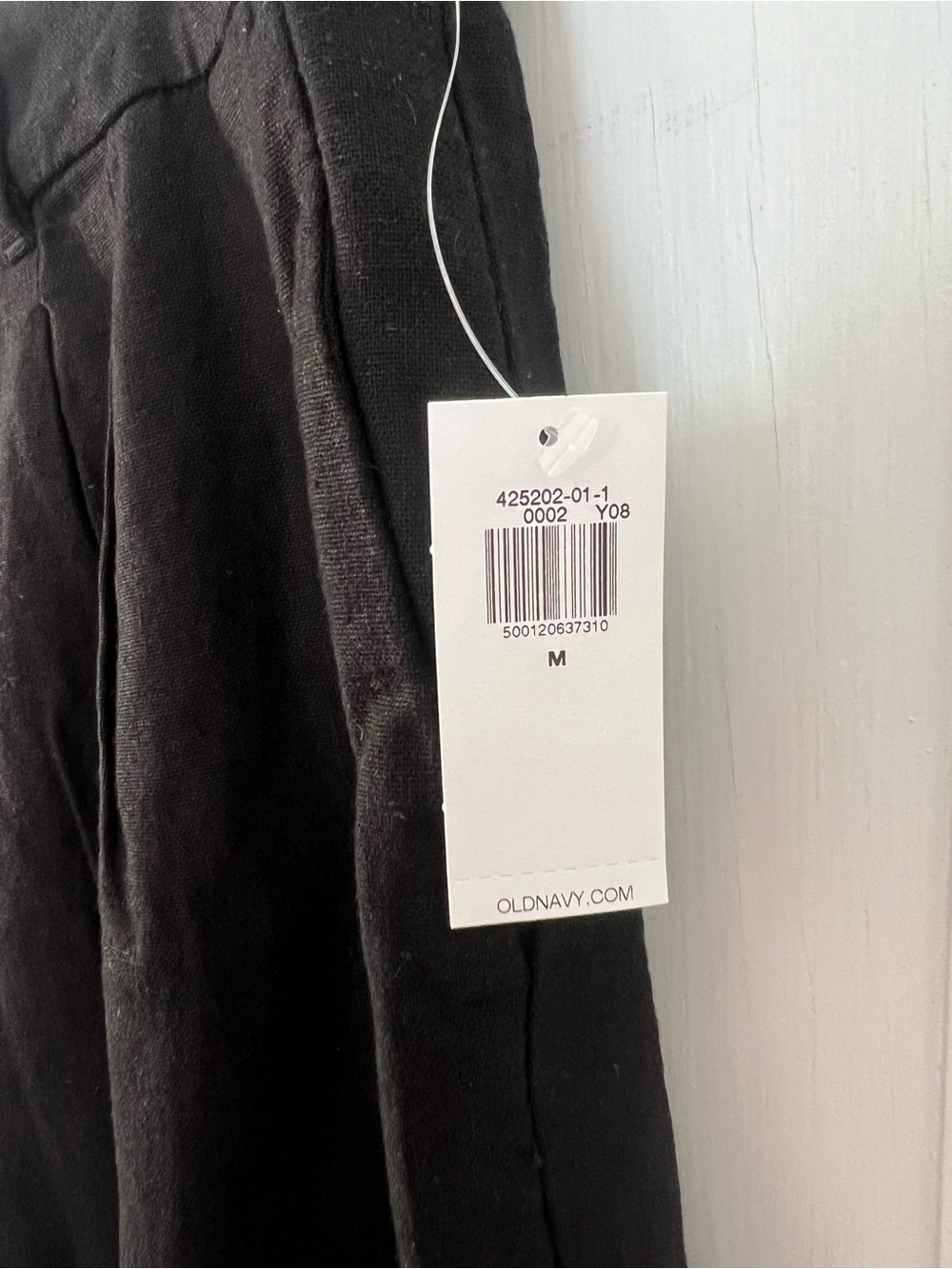 NWT - Old Navy - Extra High-Waisted Taylor Trouser Shorts - 5-inch inseam Black - Picture 8 of 8